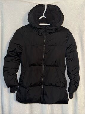 GAP kids size medium Black Hooded Puffer Jacket